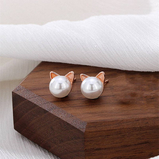 Dainty Cute Cat Pearl Stud Earrings in 925 Sterling Silver: Rose gold