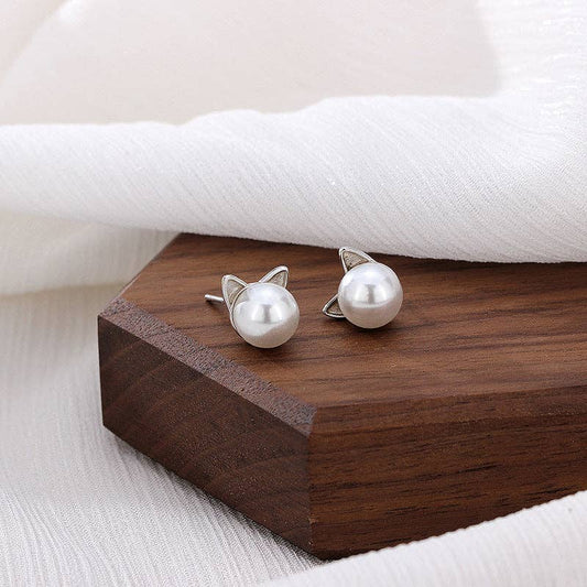 Dainty Cute Cat Pearl Stud Earrings in 925 Sterling Silver