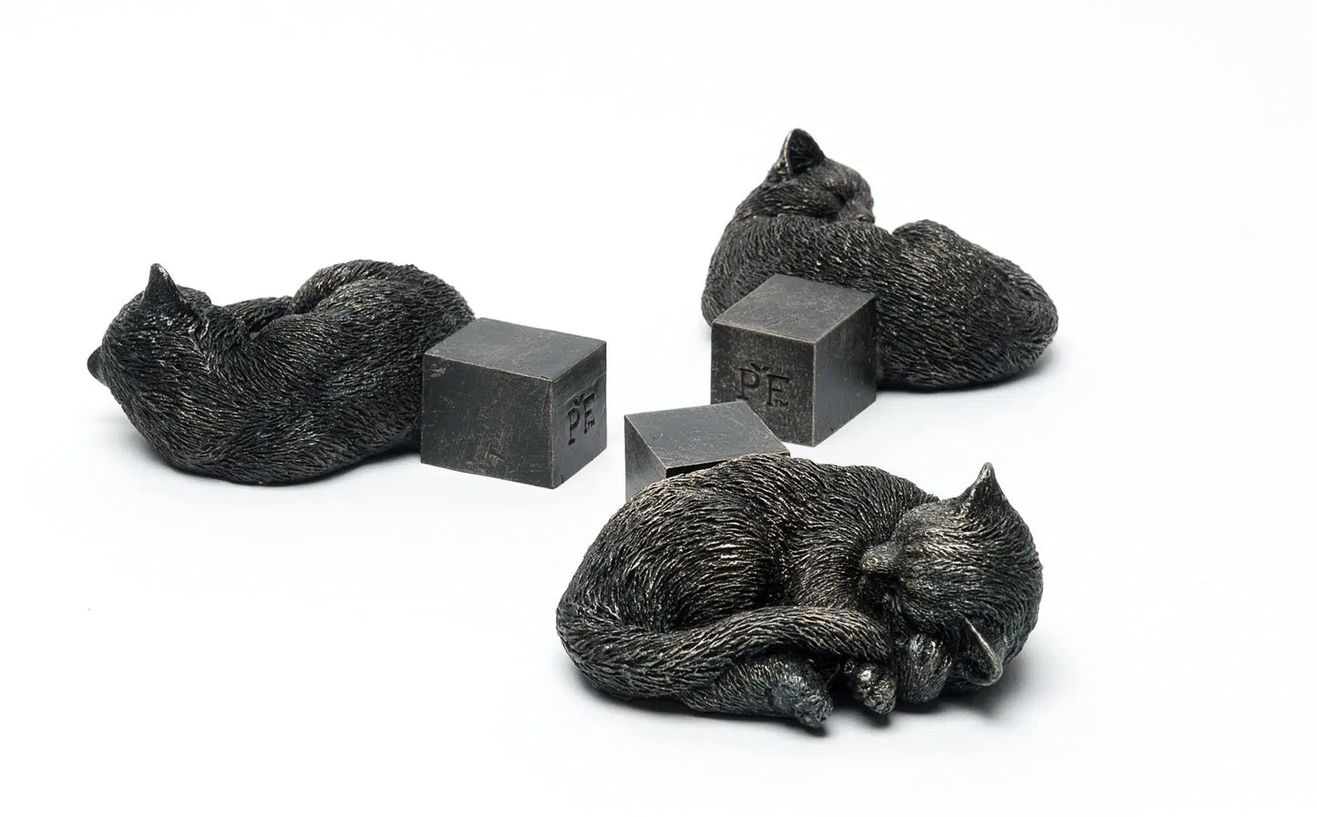 Sleeping Cat Curled Up Plant Pot Feet - Set of 3