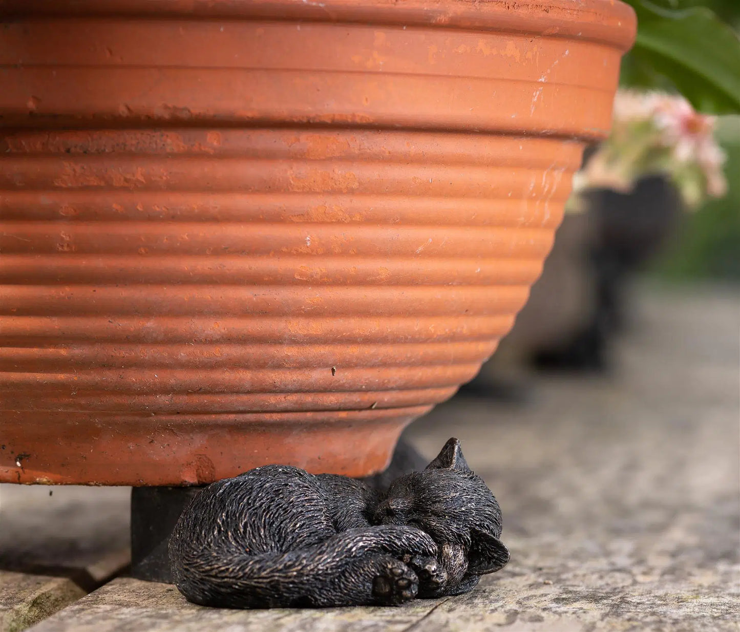 Sleeping Cat Curled Up Plant Pot Feet - Set of 3