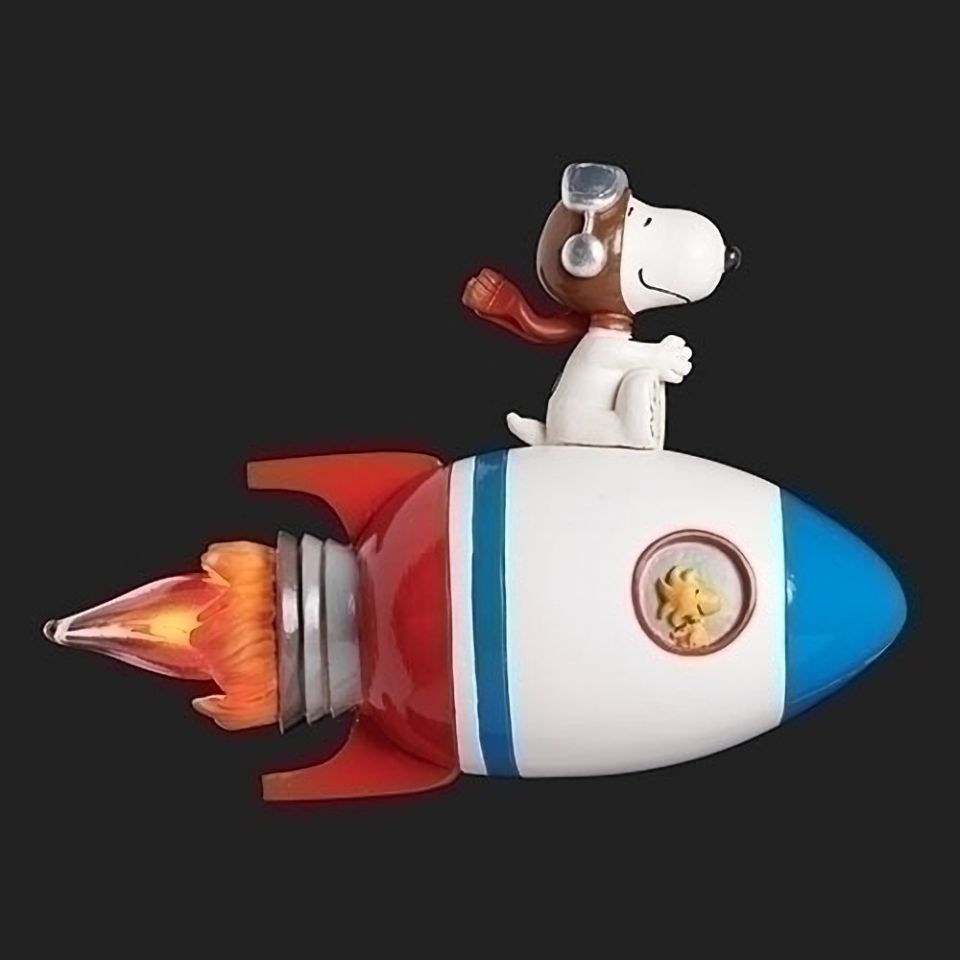 Snoopy Rocket Night Light With Flicker Bulb